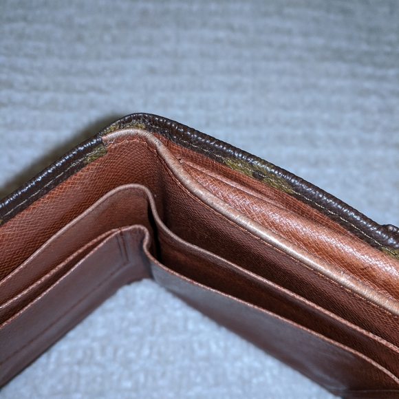 AUTHENTIC Vintage Louis Vuitton Monogram Wallet - Picture 6 of 16
